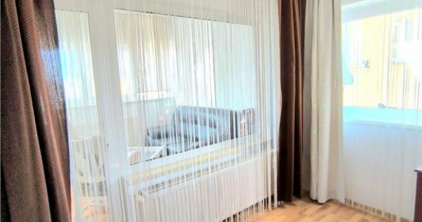 Apartament cu 2 camere, balcon mare, decomandat, mobilat, ut