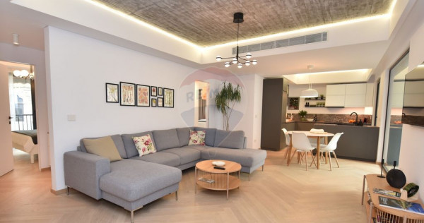 UNICAT | Apartament 3 camere imobil 2024 | Piata Universi...