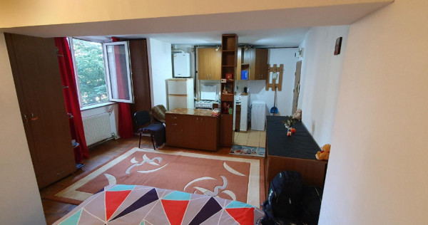 Particular inchiriez garsoniera Gara de Nord