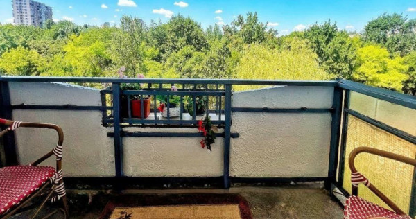 Apartament 2 camere bloc 1985 in Parcul Tineretului