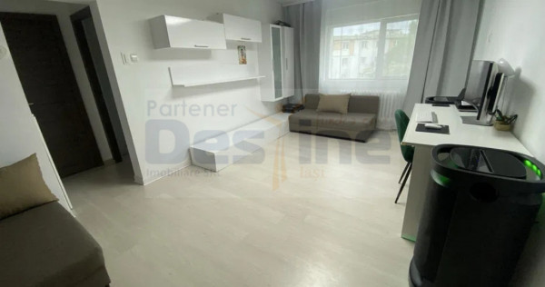 Apartament 3 camere-Semidecomandat-fara risc-Podu Ros