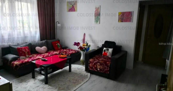 Apartament 2 camere, semidecomandat - zona Florilor