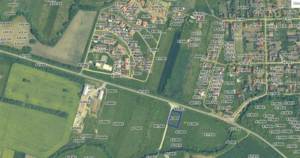 Vanzare | Teren industrial | 2385 MP | Apa Curent Canal |...