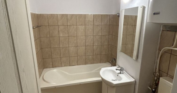 Vitan auchan etaj 4 cu boiler