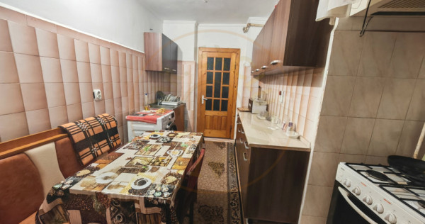 Apartament Mioveni 3 camere