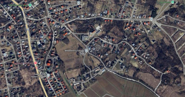 Teren intravilan 750mp Bucium - Trecatoarea Paun