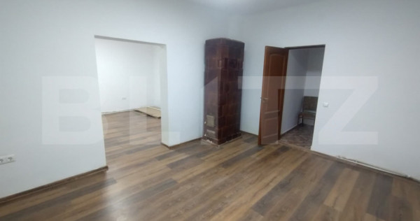 Spatiu 2 camere de inchiriat,42mp,parter,central,oras Nasaud