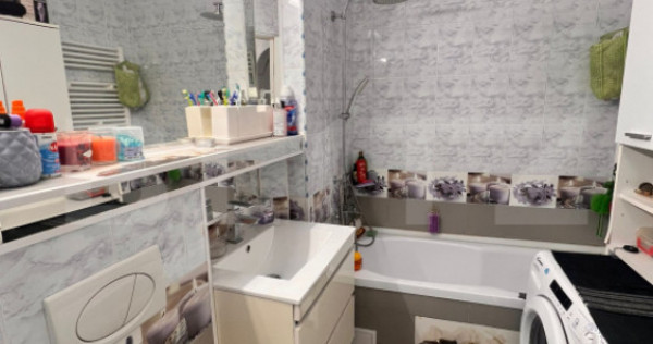 Apartament cu 4 camere