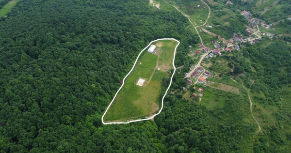 De vanzare Proprietate Unica In Maramures la 20km de Baia...