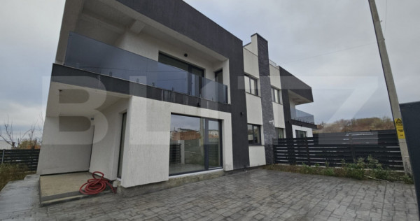 Vila Duplex 4 camere in zona Rediu