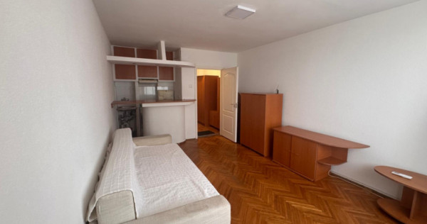 Garsonieră, 28 mp, Calea Bucuresti