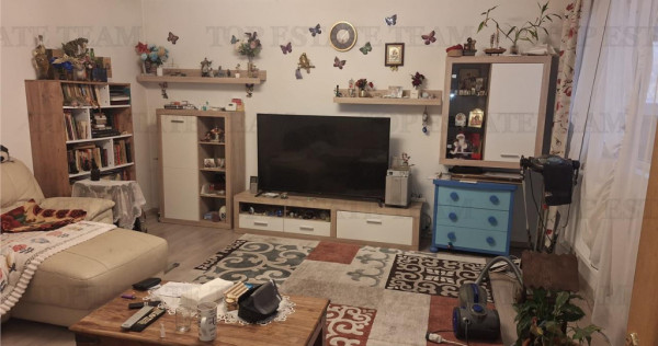 Casa individuala cu teren 182mp in Colentina, intr-o strada