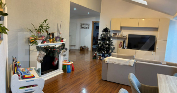 Apartament 3 camere, 117 mp, zona Baritiu