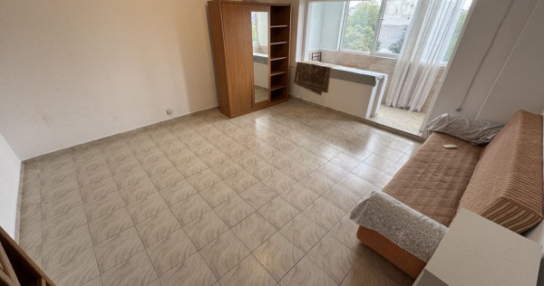 Garsoniera zona Inel 2