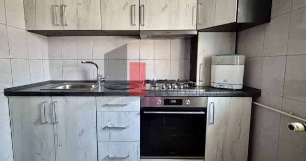 V&acirc;nzare garsonieră Timpuri Noi - Splaiul Unirii