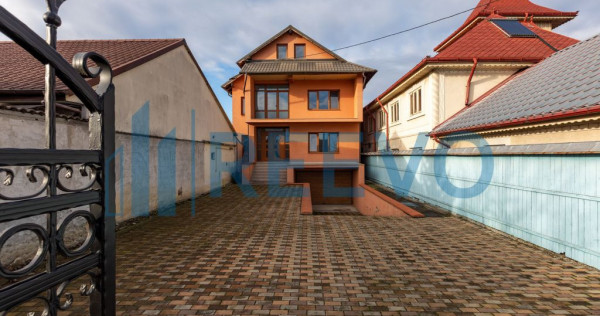 Vilă modernă &icirc;n Cartierul CFR, cu mansardă&nbsp;și&nbsp;garaj