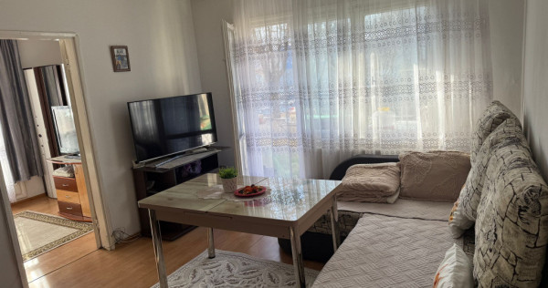 Apartament 3 camere etajul 1 din 4 zona Astra