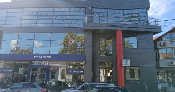 Spatiu birouri, Ultracentral