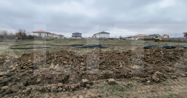 Teren de vanzare, 1362.40 mp, zona Mosnita Noua