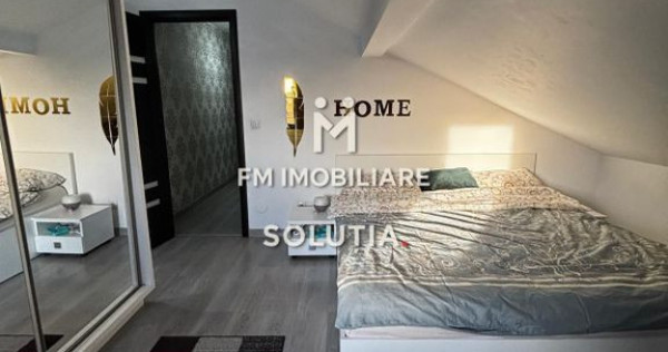 Apartament Ultracentral de vanzare pe Două Niveluri