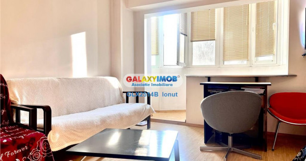 Garsoniera de inchiriat renovat Timpuri Noi