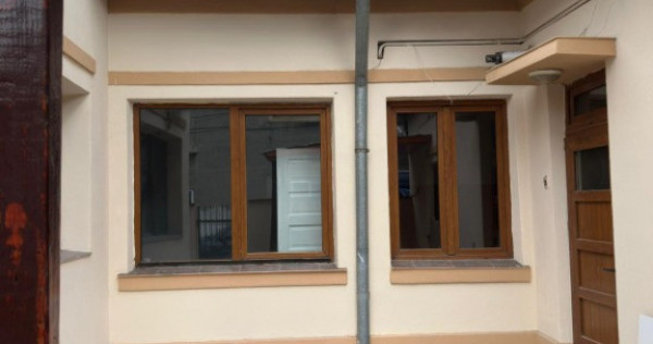 Casa 3 camere zona 13 Septembrie