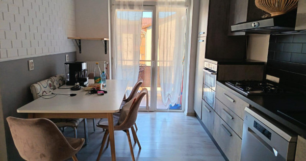 Apartament de 3 camere, zona Tineretului