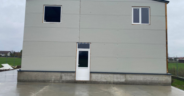 Hala de inchiriat|Spatiu generos|localizare strategica