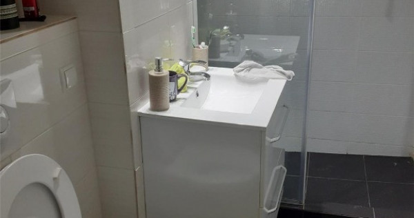 Garsoniera situata pe strada Mihai Eminescu