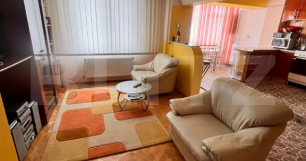 Apartament 4 camere decomandat-zona Libertatii