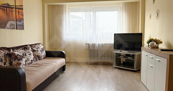 Apartament cu 3 camere de inchiriat pe Calea Aradului, Orade