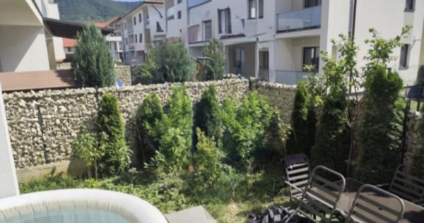 Apartament 3 camere, 53 mp, zona Sasar