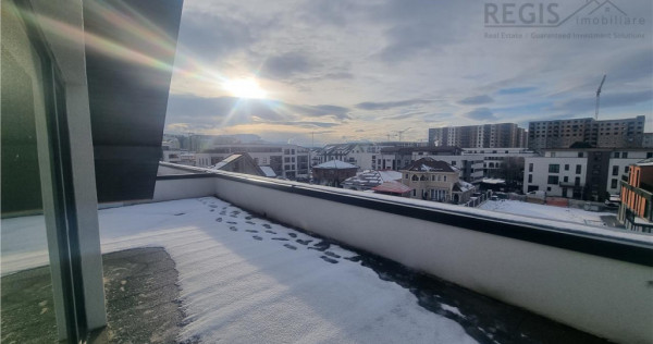 Penthouse de 3 camere zona Tractorul