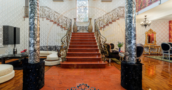 Casa impresionanta - Curte generoasa si Piscina - Otopeni!