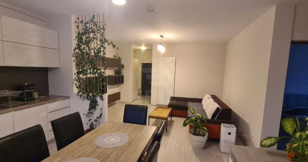 Apartament 3 camere semidecomandat zona Sub Cetate COMISION 0