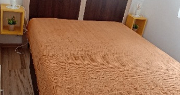 Garsonieră deosebită transformată &icirc;n două camere zona Soleta