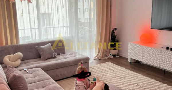 Apartament 3 camere in Kristal Residence &ndash; mobilat util...