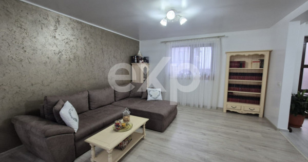 Casă modernă cu &icirc;ncălzire &icirc;n pardoseală și terasă ??