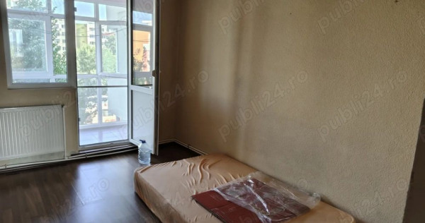 Apartament 3 camere zona Alexandru Obregia.