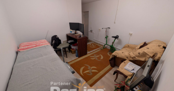 Birou individual amenajat cu utilități și baie proprie, 2