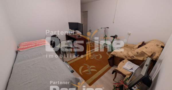 Birou individual amenajat cu utilități și baie proprie, 2