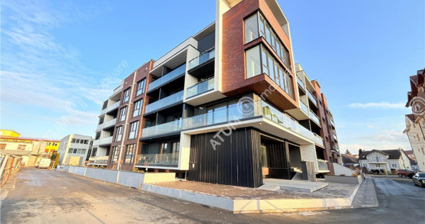 Apartament 3 camere la cheie cu balcon boxa si parcare subte