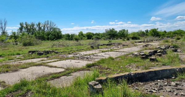 Teren intravilan 129.600 mp in Focsani, strada Milcov-Valcele Remat