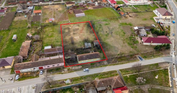 Teren generos de 3.105 mp cu construcție, poziție centr...