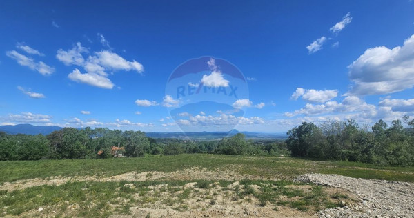 Teren intravilan 1900 mp| Bran / Sohodol | Priveliște su...
