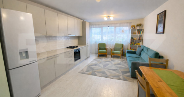 Apartament 3 camere, 70 mp, etaj intermediar, la cheie, Baci