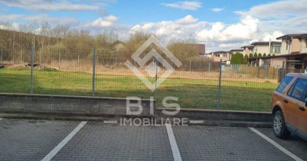 Apartament 3 camere zona Aurel Vlaicu