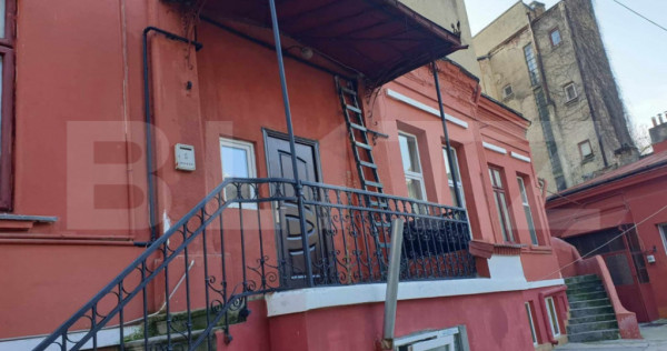 Casă pe parter si etaj + mansarda, 84 mp, Armeneasca