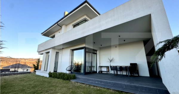 BLITZ EXCLUSIV Casă modernă &icirc;n Sălicea, liniște si inti
