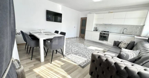 Apartament de 3 camere zona TRACTORUL